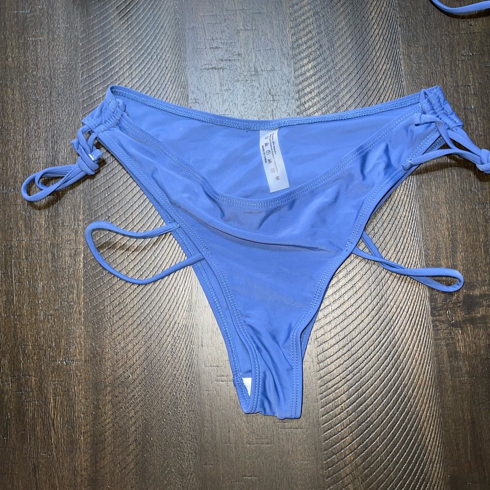 Blue Bikini Set - Picture 2 of 5